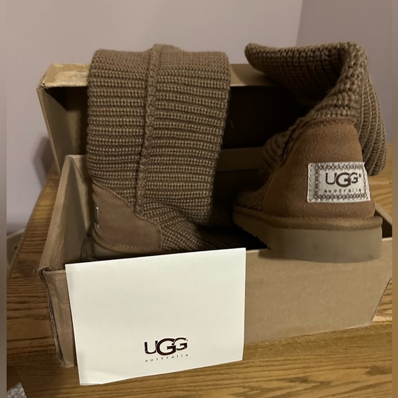 UGG Shoes - UGG classic crochet tall, chestnut, size 7